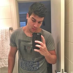 Meet your Posher, Leonardo